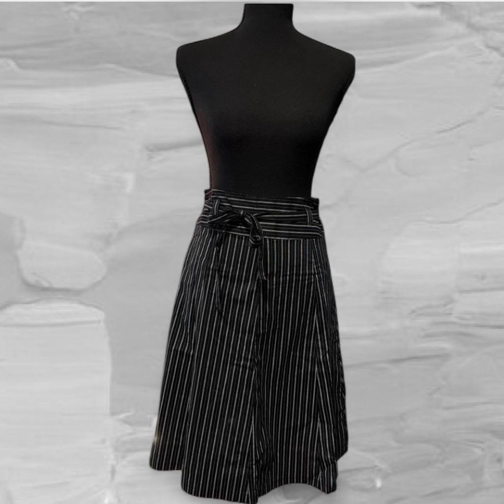 Elegant Black Pinstripe A-Line Skirt